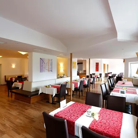 Premium Wanderhotel Steirerhof 4* Schladming
