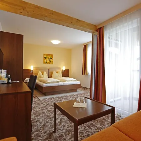 Premium Wanderhotel Steirerhof Hotel 4*