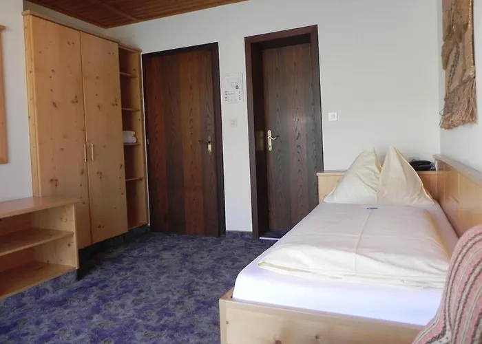 Premium Wanderhotel Steirerhof 酒店 斯拉德明