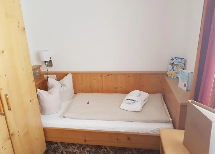 Premium Wanderhotel Steirerhof Hotel 4*